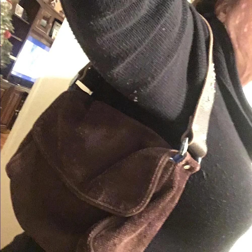 Tylie Malibu Brown Suede Satchel - Picture 8 of 8